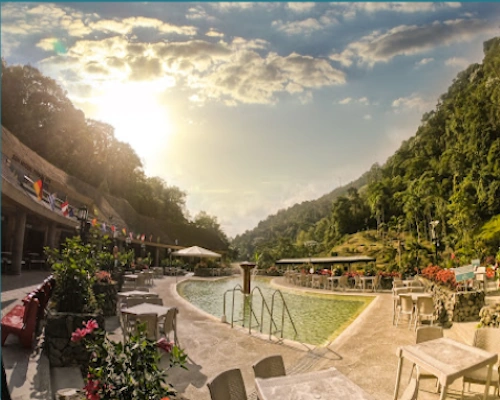 thermal-waterfalls-santa-rosa-de-cabal-colombia